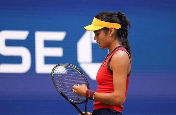 周琦以幽默 周琦以幽默